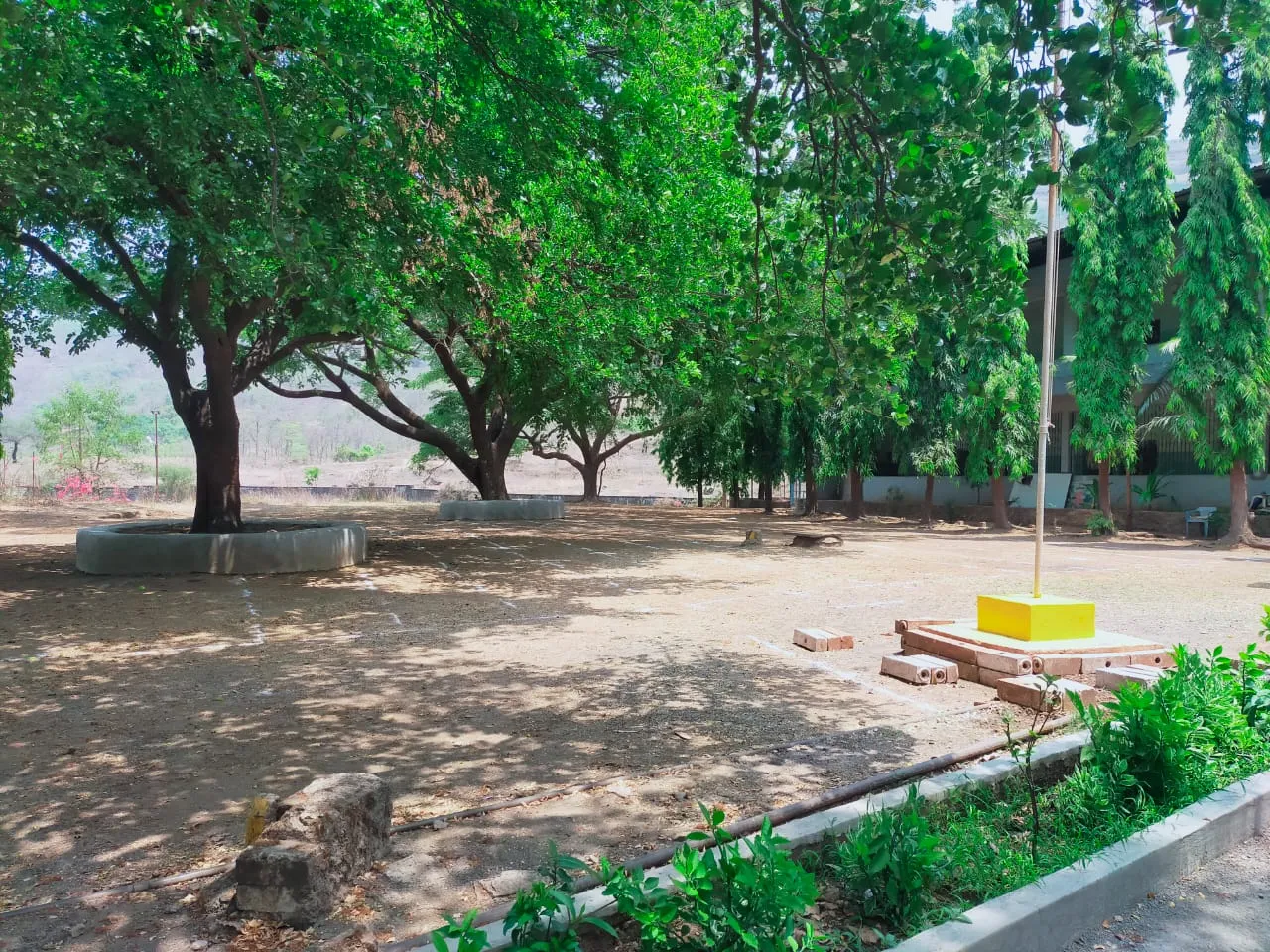 flag stage on ground